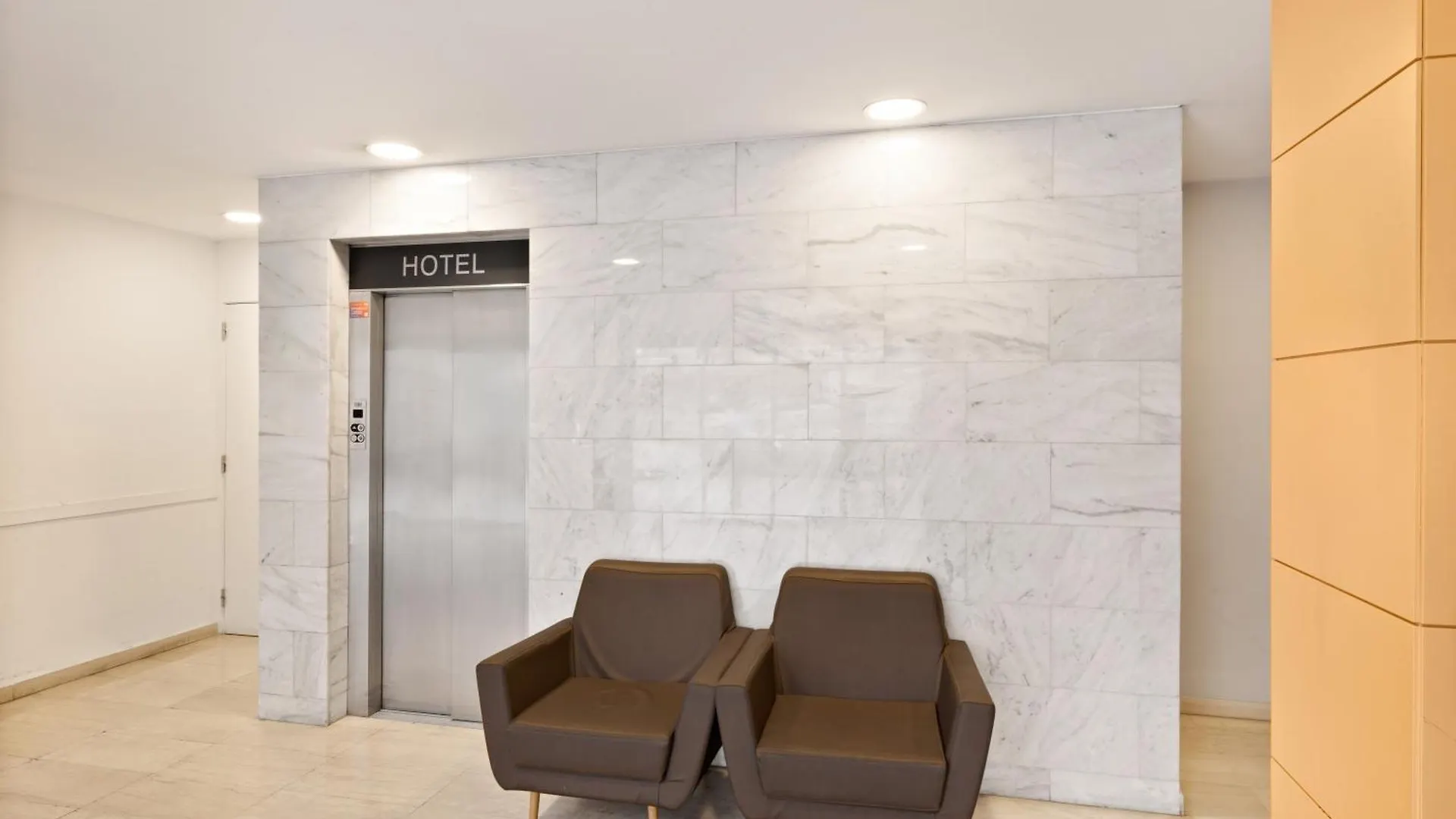B&B Hotel Barcelona Mollet Porta De Gallecs Мольет-дель-Вальес 3*,  Испания