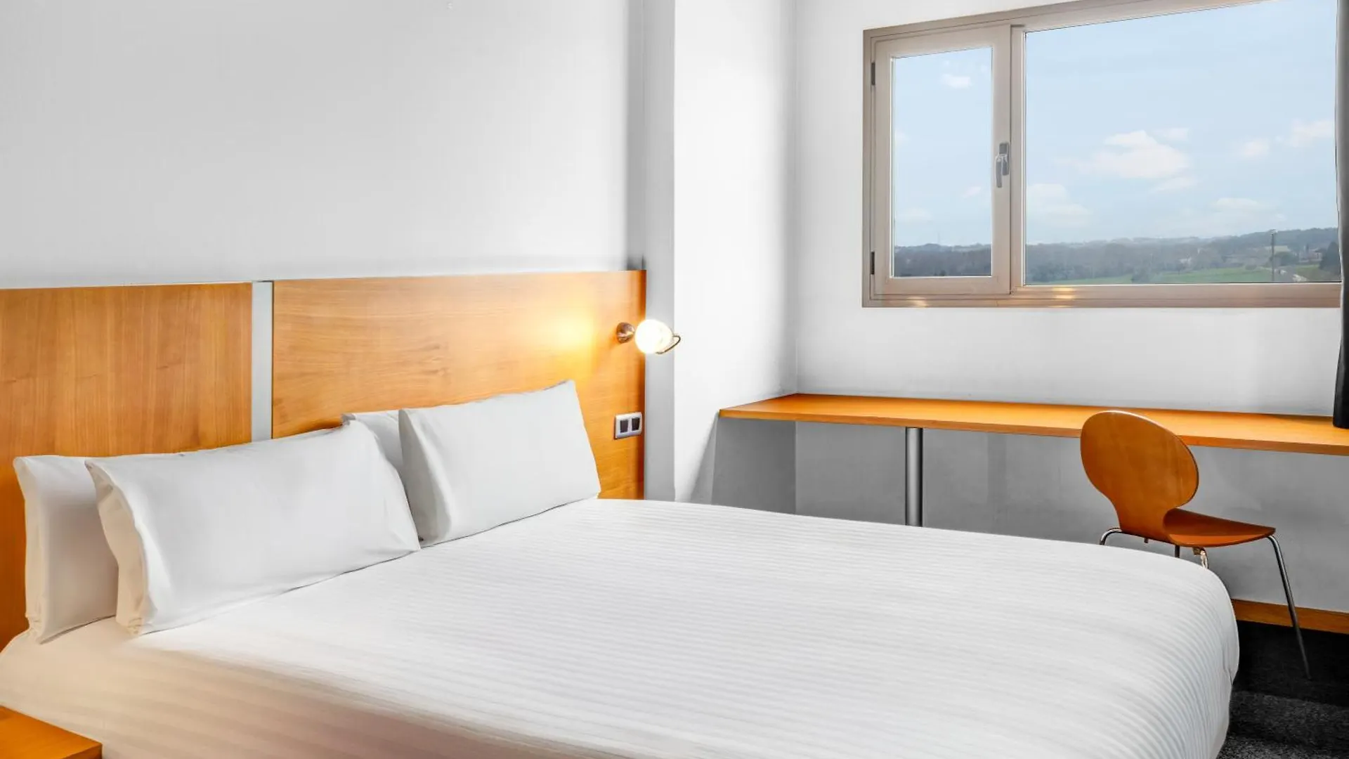 B&B Hotel Barcelona Mollet Porta De Gallecs Mollet del Vallès 3*,