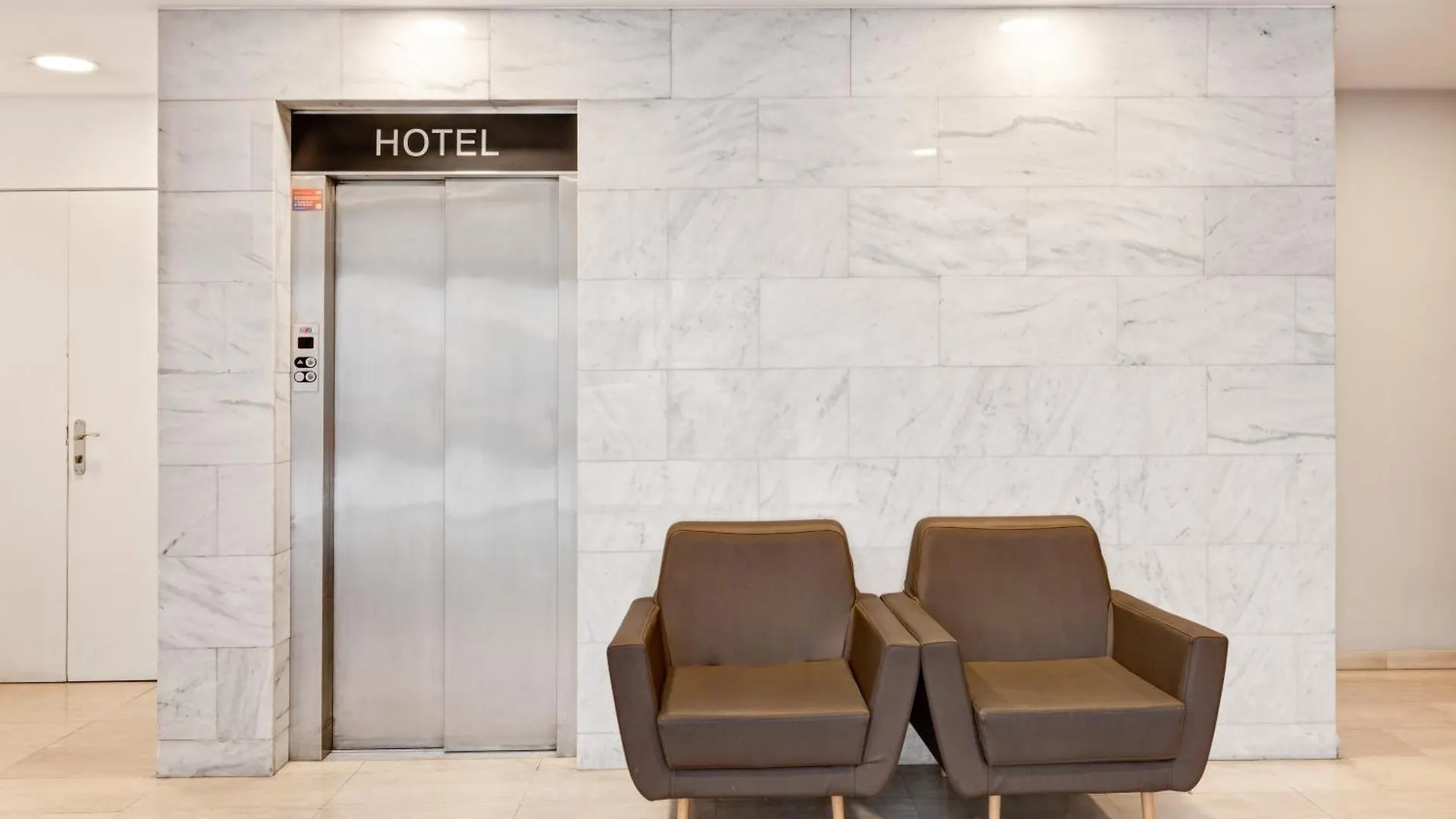 B&B Hotel Barcelona Mollet Porta De Gallecs Mollet del Vallès 3*,